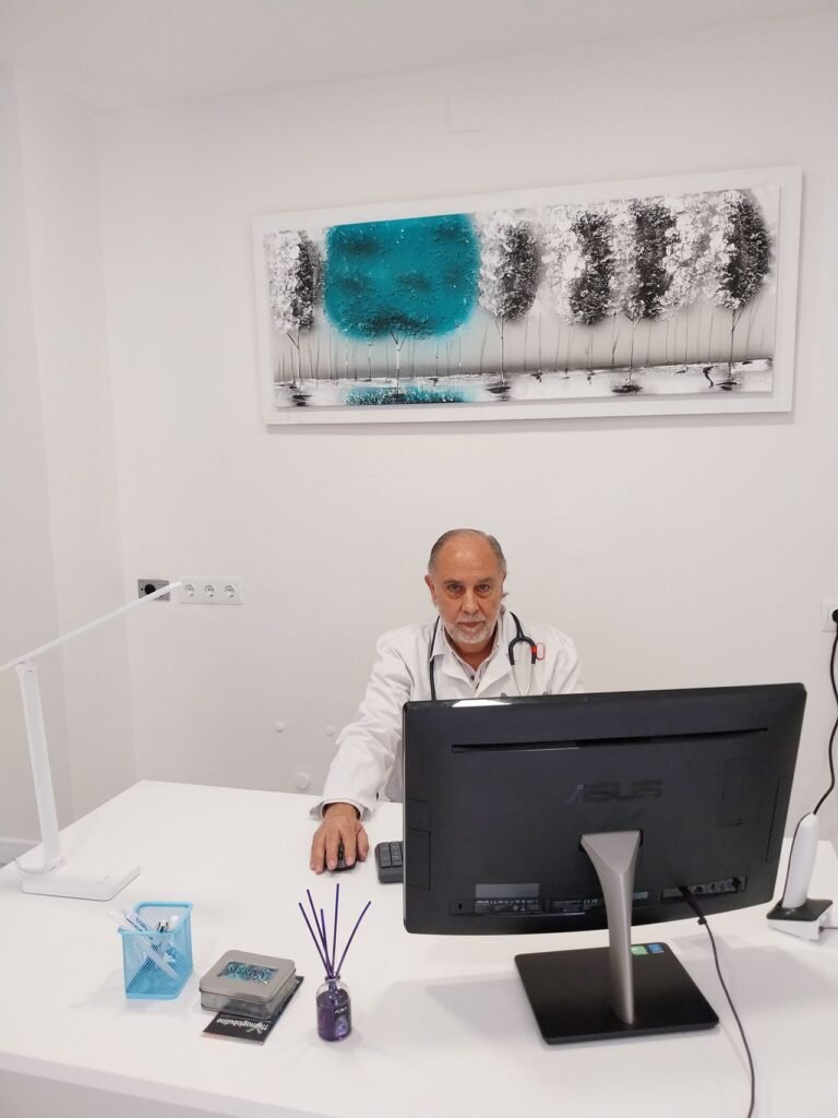 Doctor Rafael Lama Martínez